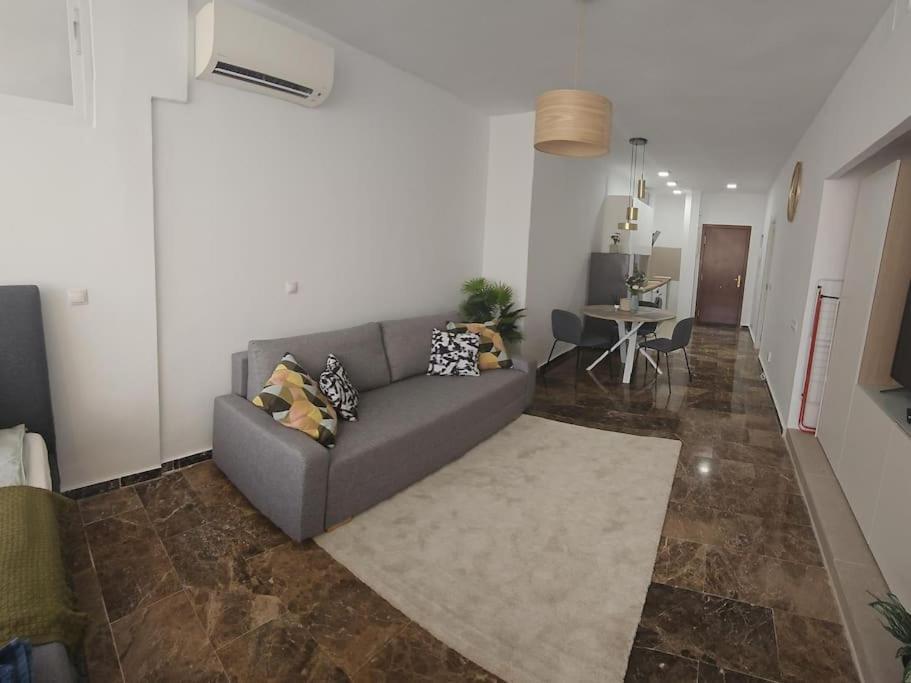 Tao City Center Apartment With Fee Wifi And Air Con By Namaste Elite Torremolinos Exteriör bild